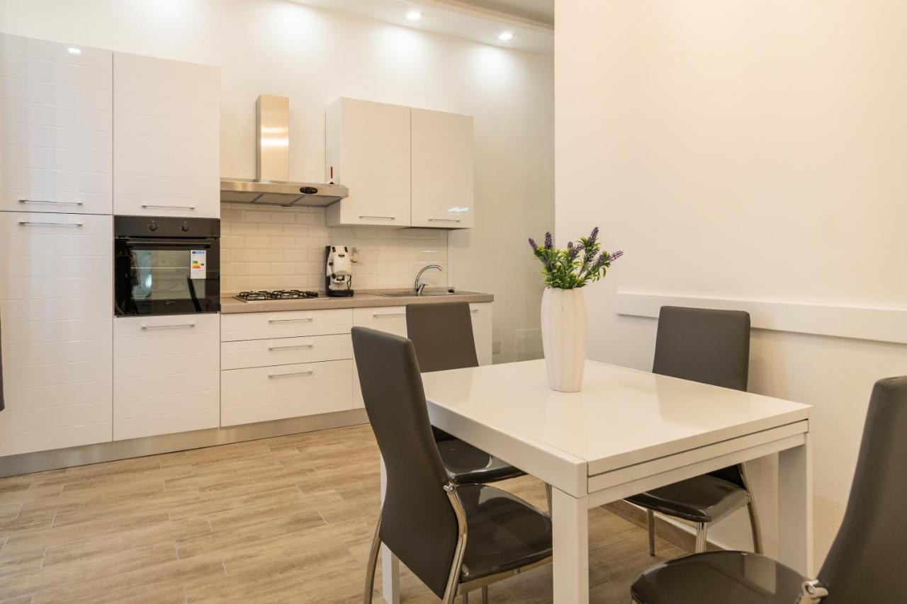 Ilioneo Apartments Naples Extérieur photo